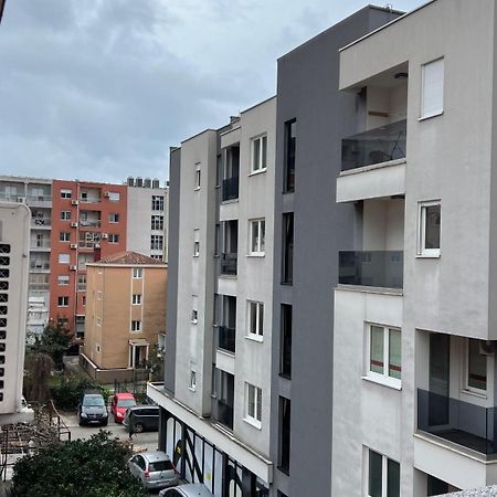 Apartments Holiday Budva Exteriör bild