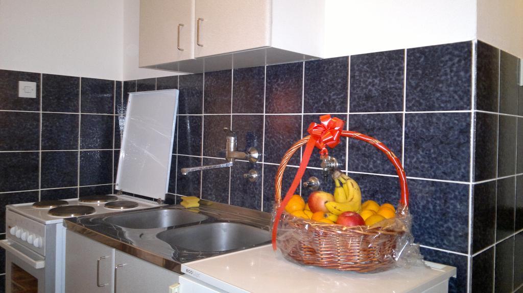 Apartments Holiday Budva Rum bild