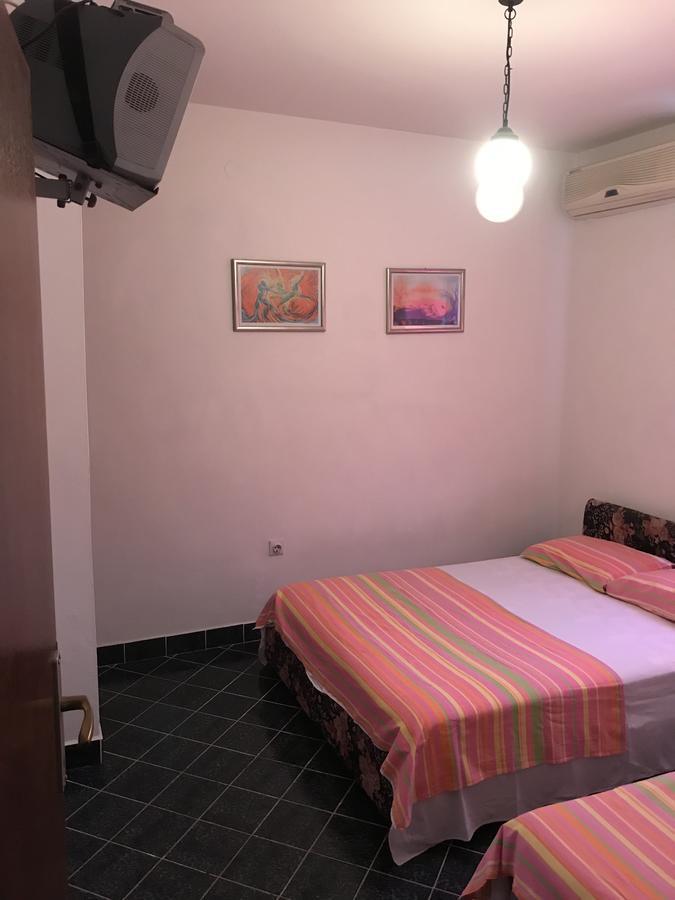 Apartments Holiday Budva Exteriör bild